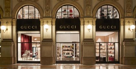 gucci negozio caserta|negozi gucci oggi.